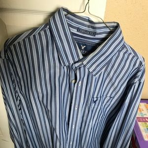 American Eagle - Men's XXL Vintage Fit Shirt